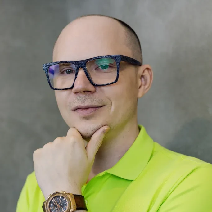 Дмитрий Соболев